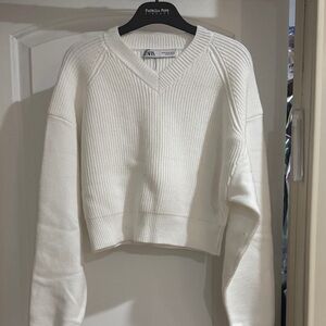 Zara White V-Neck Sweater